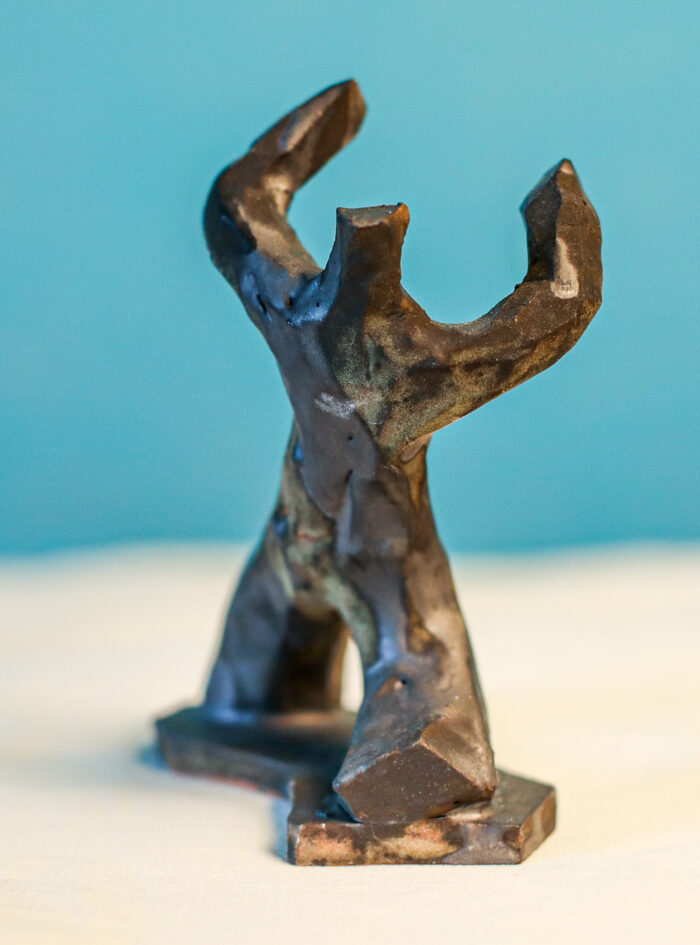 black сceramic dancer3 (4 of 11)